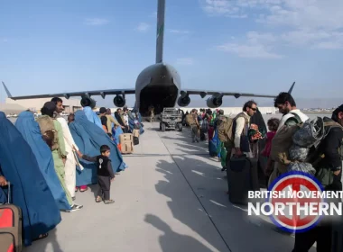 Afghans flee kabul